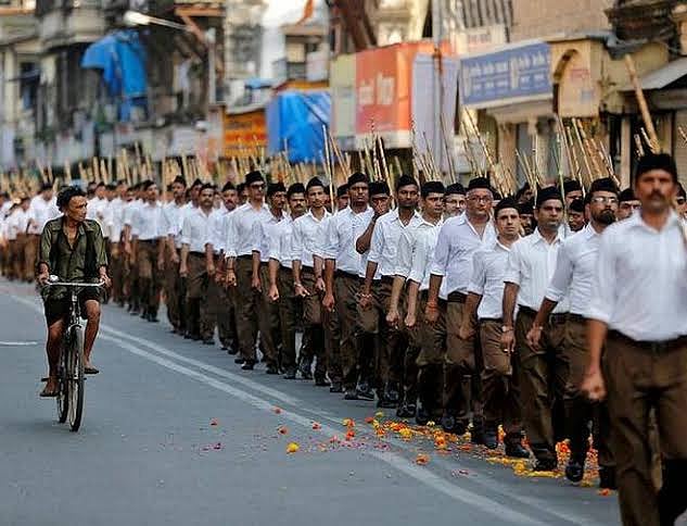“குடியரசு தின அணிவகுப்பில் கலந்துகொண்டதா ஆர்.எஸ்.எஸ்?"- RTI கேள்விக்கு பாதுகாப்பு அமைச்சகம் அளித்த பதில்!