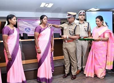 பெண்களுக்கு உதவும் ‘தோழி’ - சென்னை காவல்துறை அசத்தல் அறிமுகம்!