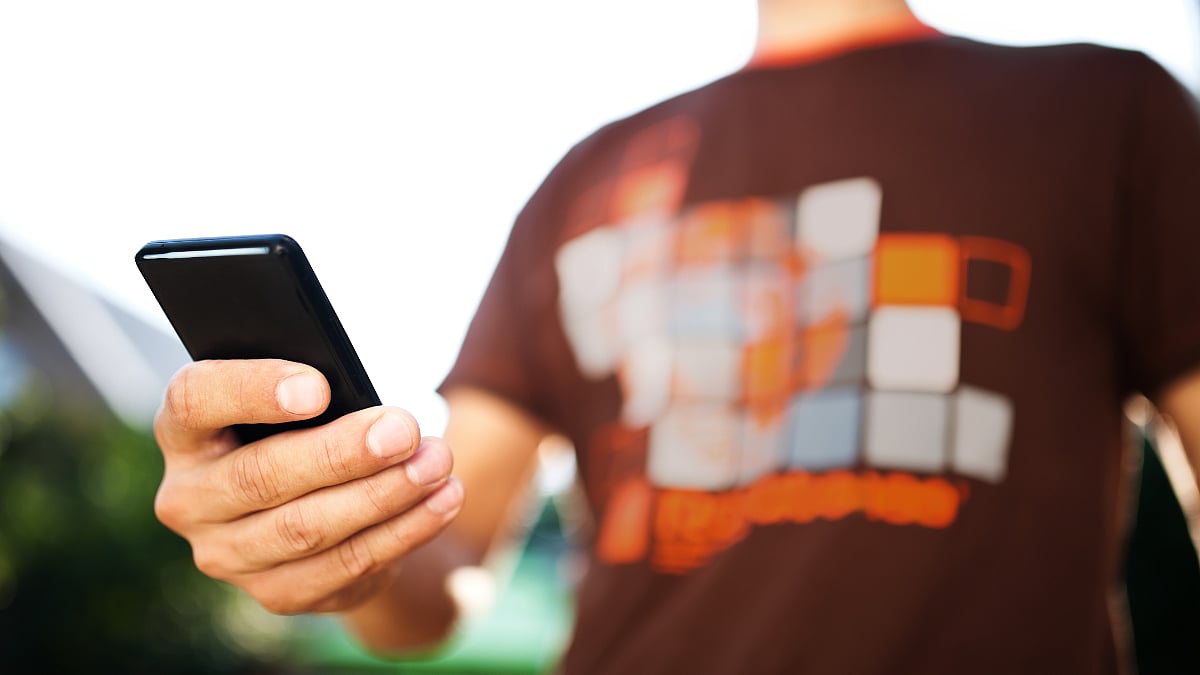 செல்போன் தொலைந்துபோனால் இனி கவலையில்லை... நீங்களே கண்டுபிடிக்க வந்துடுச்சு ஆப்!