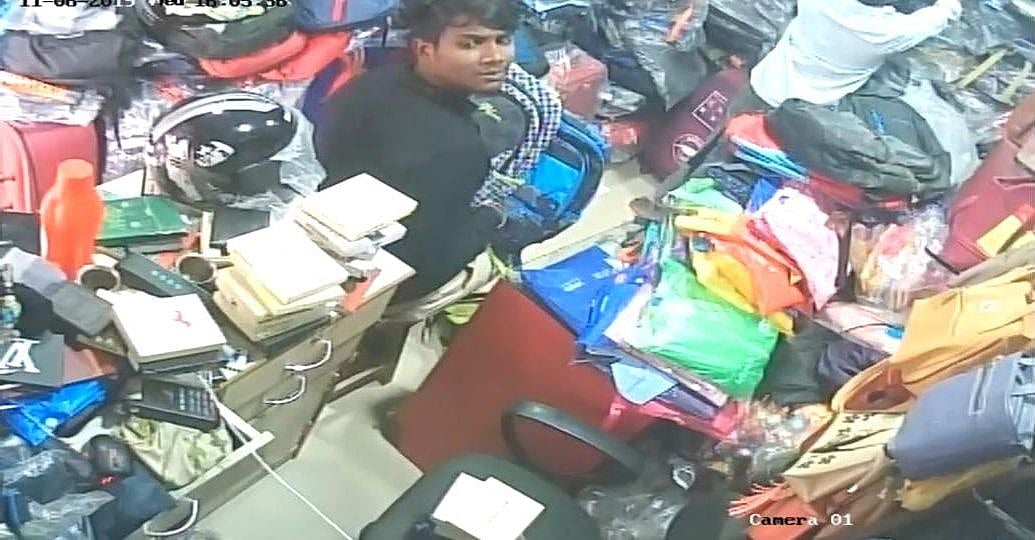 வடிவேலு பாணியில், கடை முதலாளியை திசைதிருப்பி பணத்தைத் திருடிய மர்ம நபர்... அடையாறில் அதிர்ச்சி சம்பவம்!