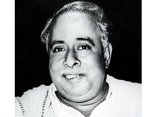 அண்ணா கொள்கைக்கு நாமம் போடுவதுதான் ‘அண்ணா நாமம் வாழ்க!’ என்பதா? - கி.வீரமணி விளாசல்!