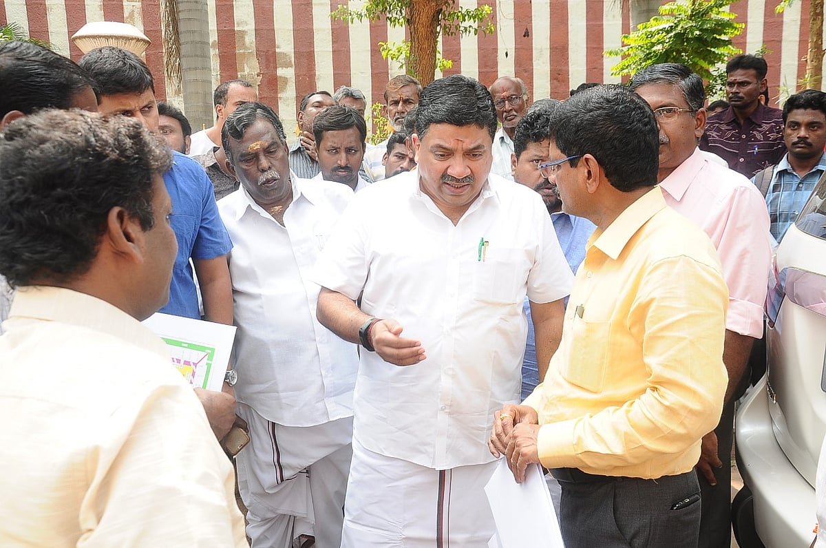 உள்ளாட்சி தேர்தல் நடைபெறாததால் தமிழகத்திற்கு ஆண்டுதோறும் 2000 கோடி இழப்பு - பி.டி.ஆர்.பழனிவேல் தியாகராஜன்