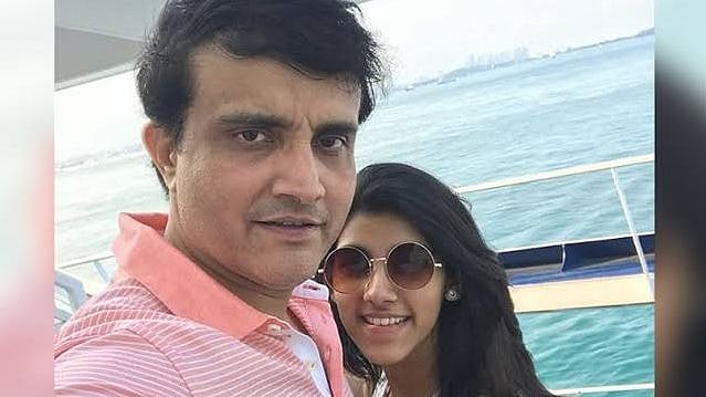 ’உங்ககிட்ட இருந்துதான் கற்றுக்கொண்டேன்..’ : இது கங்குலியின் மகள் போட்ட Instagram செல்ல சண்டை !