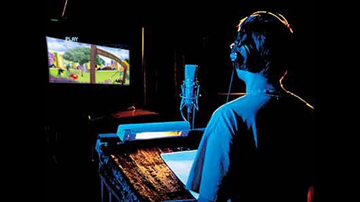 “முன்னணி நடிகர்களால் கேள்விக்குறியாகும் முகம் அறியாத கலைஞர்களின் வாழ்வு” - புலம்பும் டப்பிங் கலைஞர்கள்!