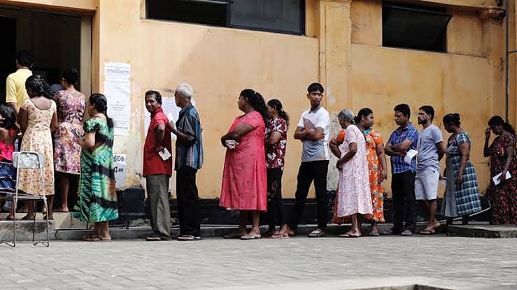 இலங்கை அதிபர் தேர்தல் வாக்குப்பதிவு நிறைவு : உடனே தொடங்கியது வாக்கு எண்ணிக்கை !