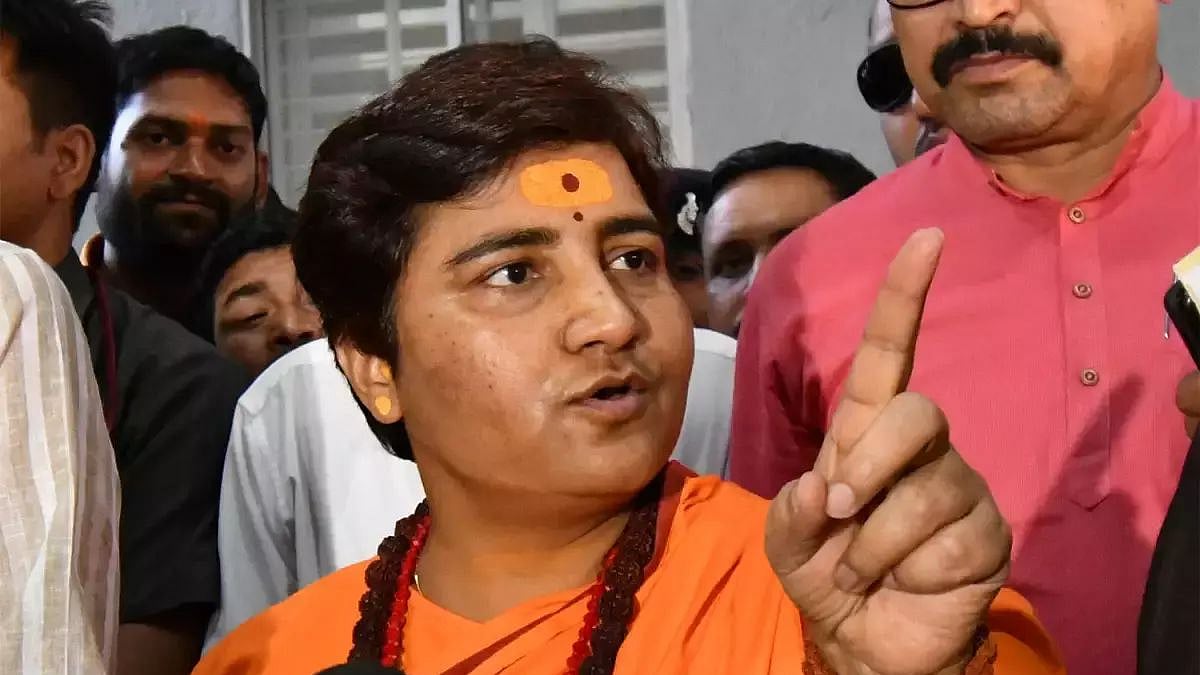 “குண்டுவெடிப்பு குற்றவாளிக்கு பாதுகாப்புத் துறையில் பதவியா?” - பிரக்யா தாக்கூருக்கு வலுக்கும் எதிர்ப்பு!