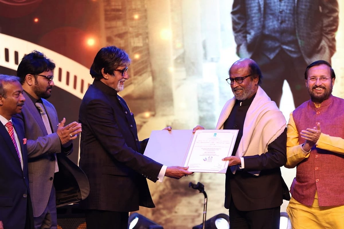 Icon of Golden Jublee - கோவா திரைப்பட விழாவில் கெளரவிக்கப்பட்ட ரஜினி! 