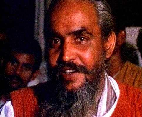 அயோத்தி அரசியல் : யார் இந்த லால் தாஸ்? - அயோத்தி கலவரம் உருவானது எப்படி ?