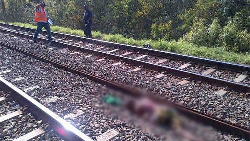 தண்டவாளத்தில் மிதமிஞ்சிய மதுபோதை.,  ரயில் மோதி 4 மாணவர்கள்  பலி: ஒருவருக்கு தீவிர சிகிச்சை!