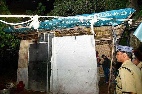 ஸ்ரீதேவி வீடு