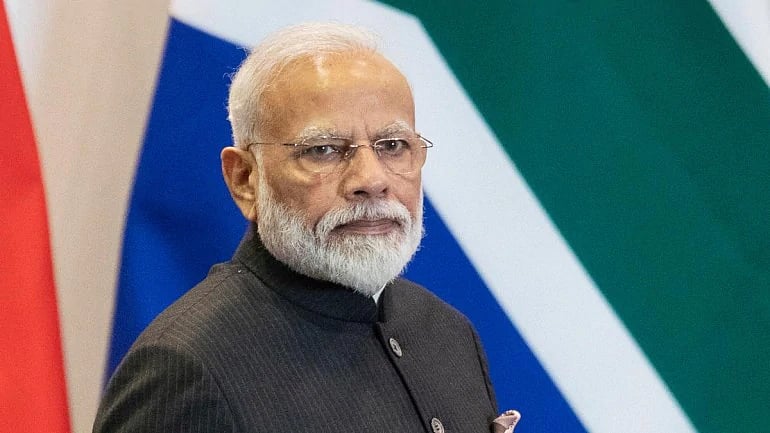 "பா.ஜ.க.வின் கொள்கைதான் அ.தி.மு.க.வின் கொள்கை என்றால், அதில் அண்ணாவின் பெயர் எதற்கு?" - மு.க.ஸ்டாலின்