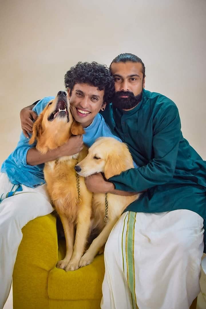 இணையத்தைக் கலக்கும் தன்பாலின காதலர்களின் pre-wedding போட்டோஷூட்! (ALBUM)