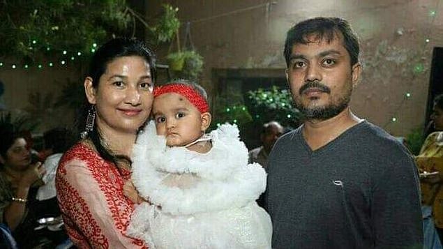 CAA போராட்டத்தின் போது தாய், தந்தை சிறை - 9 நாட்களாக தவிக்கும்  பிஞ்சுக் குழந்தை: பாஜக அரசு அராஜகம்!