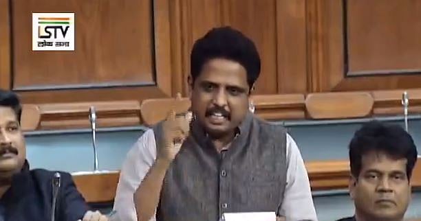 “குடியுரிமை மசோதா முஸ்லிம்களுக்கு அச்சுறுத்தலையும் அவமானத்தையும் அளிக்கிறது” : சு.வெங்கடேசன் ஆவேசம்!