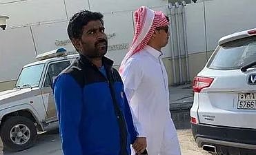 மெக்கா பற்றி அவதூறு பரப்பிய RSS தொண்டர்: சவூதி சிறையில் இருந்து விடுவிக்க முயற்சி எடுக்கும் இஸ்லாமியர்கள்