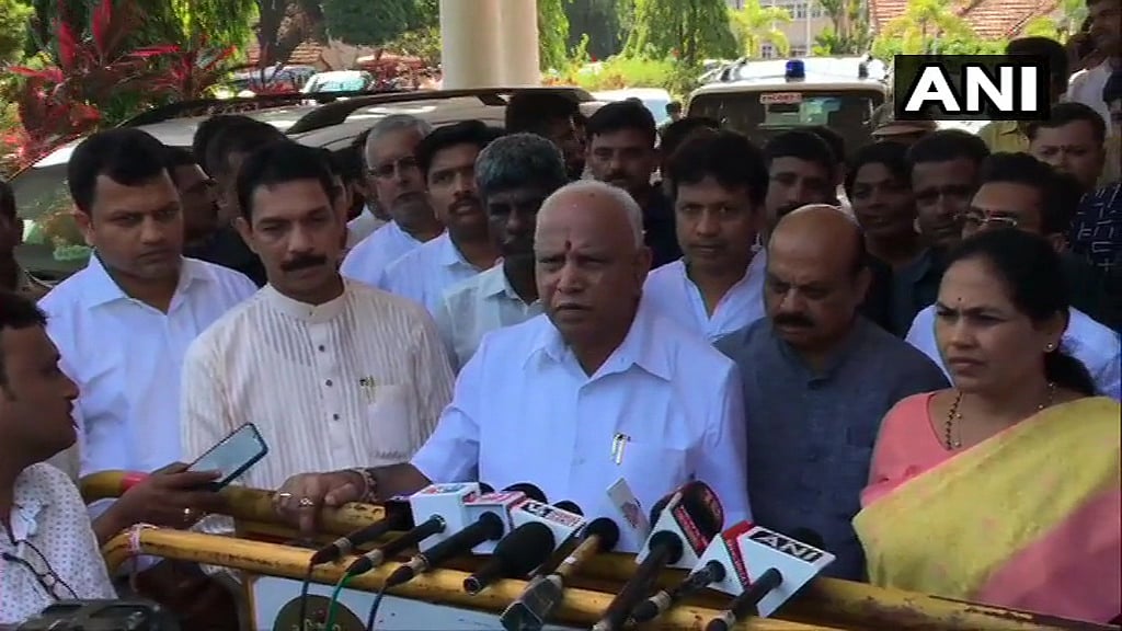 #CAA மங்களூரு வன்முறை : துப்பாக்கிச்சூட்டில் பலியான இருவருக்கான இழப்பீடு வாபஸ் - எடியூரப்பா சொன்ன காரணம்?