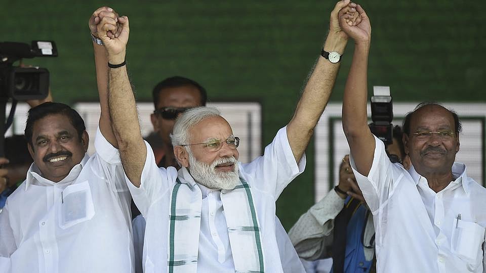 "கூட்டணி தர்மத்துக்காக இதையும் செய்வீர்களா ராமதாஸ்?” - விகடன் எழுப்பிய 20 கேள்விகள்!