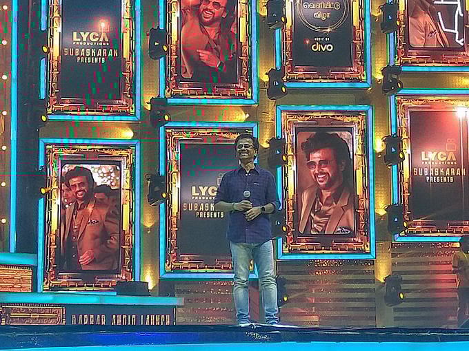 ”இன்றும் தளபதியில் பார்த்தது போல் இருக்கிறார் ரஜினி” - தர்பார் ஆடியோ வெளியீட்டு விழாவில் சந்தோஷ் சிவன்!