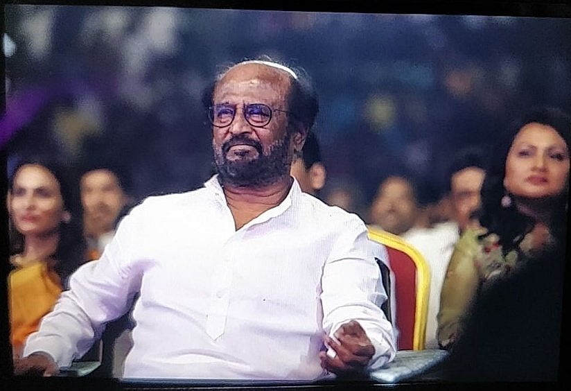 ”இன்றும் தளபதியில் பார்த்தது போல் இருக்கிறார் ரஜினி” - தர்பார் ஆடியோ வெளியீட்டு விழாவில் சந்தோஷ் சிவன்!