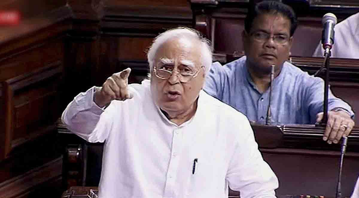 “கல்வி என்பது மாநில உரிமையே” : பிரதமர் முன்னிலையில் தமிழ்நாட்டின் குரலை ஓங்கி ஒலித்த முதல்வர் - முரசொலி !