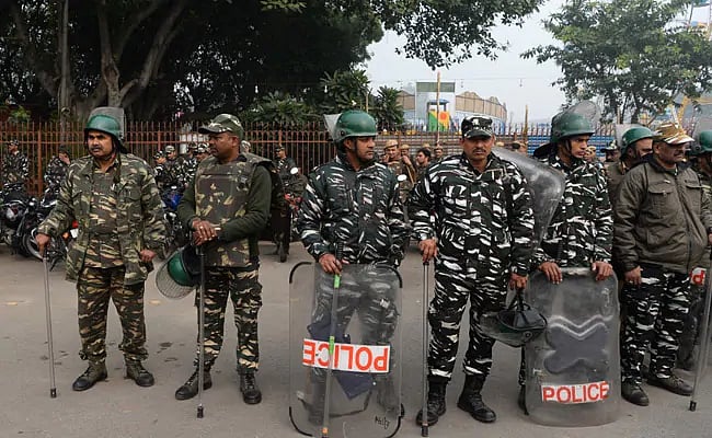 #CAAProtest | இணையத்தை முடக்கும் அரசு – ஆஃப்லைனில் தகவல் பரிமாற உதவும் 6 செயலிகள்!