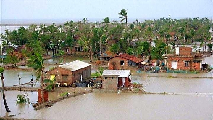 “அறிவிப்பு மட்டுமே; நிதி வரவில்லை”: சட்டமன்றத்தில் முழங்கிய மம்தா - அடுத்தநாளே நிதி ஒதுக்கிய மோடி அரசு!