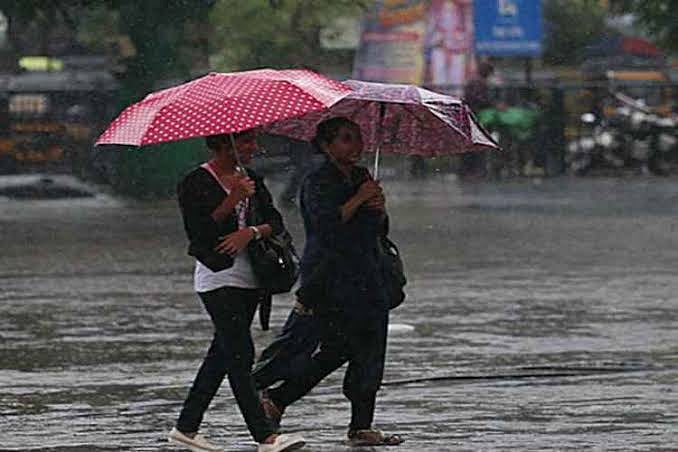 அடுத்த 2 நாட்களுக்கு தமிழகத்தின் 6 மாவட்டங்களில் கனமழைக்கு வாய்ப்பு : சென்னையில் லேசான மழை பெய்யக்கூடும்!