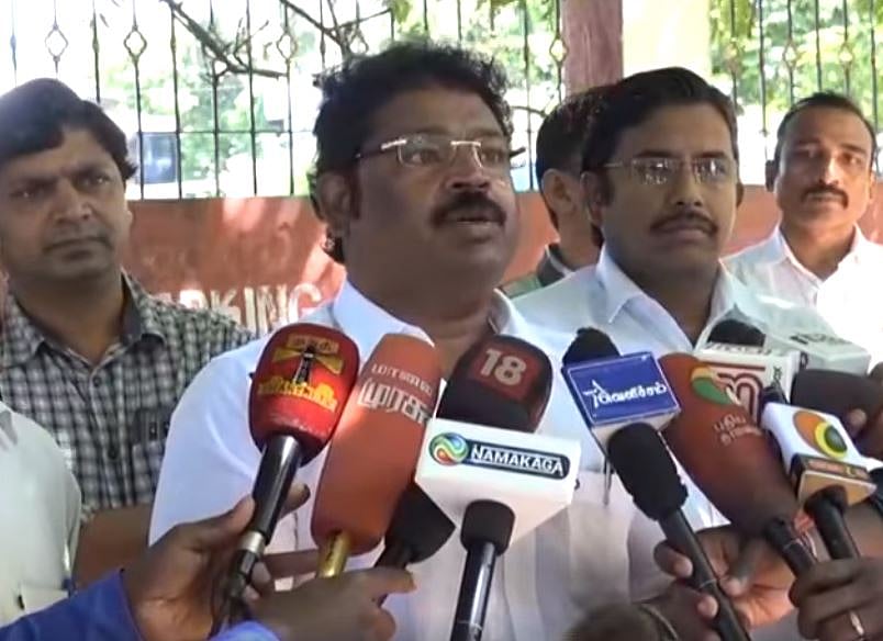 “சமஸ்கிருதத்துக்கு வக்காளத்து வாங்குவது தமிழ் வளர்ச்சித் துறையின் பணியல்ல” - இயக்குநர் கவுதமன் கண்டனம்!