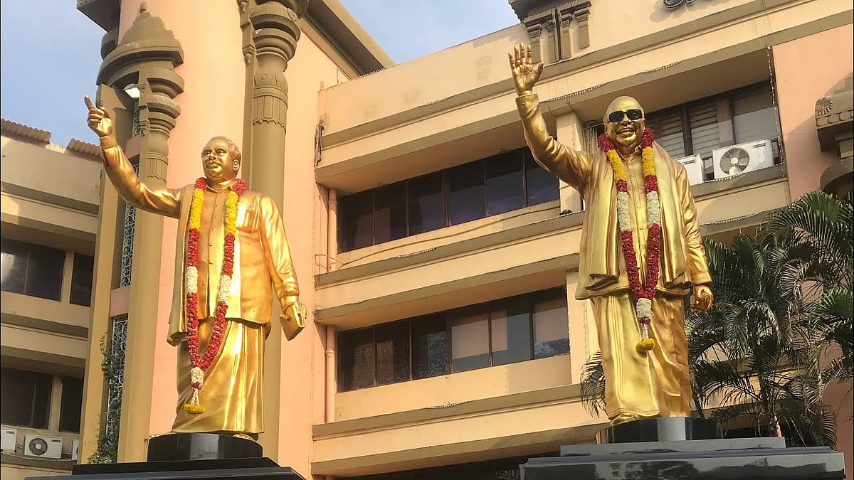 “மக்களுக்கு உதவி செய்ய தடையா?” : அ.தி.முக அரசின் உத்தரவை எதிர்த்து தி.மு.க உயர்நீதிமன்றத்தில் முறையீடு!