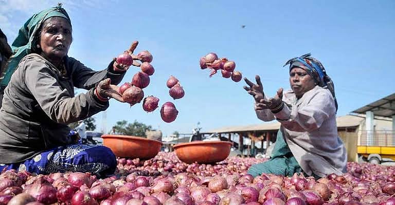 வெங்காயம் தான் என்று நினைக்காதீர்கள்.. அது ஆட்சிக்கே முடிவுரை எழுதிவிடும் : மு.க ஸ்டாலின் எச்சரிக்கை !