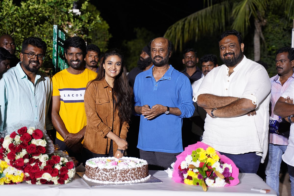தீபாவளிக்கு முன்பே ரிலீஸாகிறதா ‘ரஜினி 168’ ? - வெளிவந்த லேட்டஸ்ட் தகவல்!