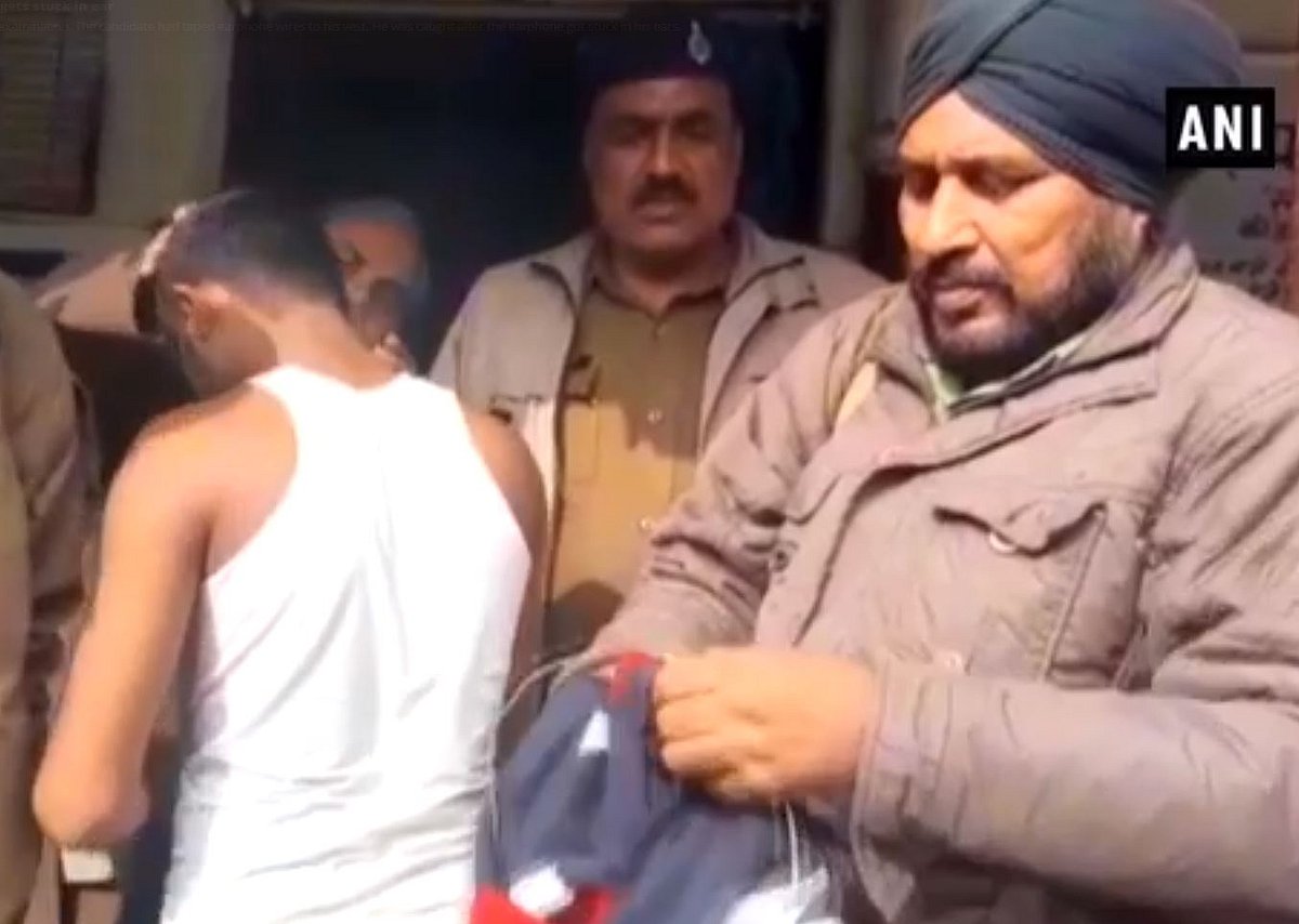 'வசூல்ராஜா MBBS' பாணியில்  காப்பி அடித்த நபர் : பீகார் காவலர் தேர்வின்போது நூதனச் செயல்!