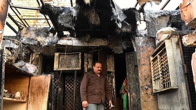 பெண்ணைத் திருமணம் செய்து வைக்காத ஆத்திரத்தில் அத்தை குடும்பத்தை தீயிட்டு கொளுத்திய இளைஞர்! - 2 பேர் பலி!