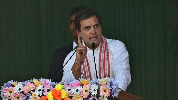 CAA: போராட்டக்காரர்கள் மீது வன்முறை - தேசிய மனித உரிமை ஆணையத்தில் ராகுல் காந்தி புகார்!