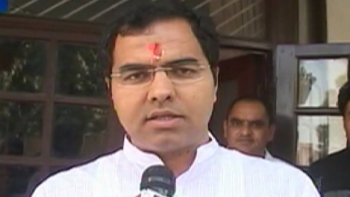 “அவர்கள் உங்கள் சகோதரிகளை வன்புணர்வு செய்வார்கள்” - மதவெறியைத் தூண்டும் வகையில் பேசிய பா.ஜ.க எம்.பி!