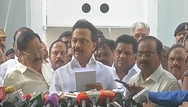 “எடப்பாடி அரசின் கடன் ஊழல் செய்து நாளைக் கழிப்பதே” : ஆளுநர் உரையைப் புறக்கணித்த மு.க.ஸ்டாலின் அறிக்கை!