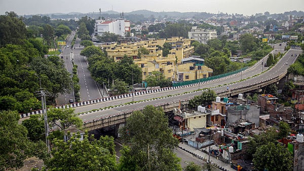 “இணைய சேவையை முடக்குவது; அரசியல் சட்டத்திற்கு விரோதமானது” - மறுஆய்வு செய்ய உச்சநீதிமன்றம் உத்தரவு!