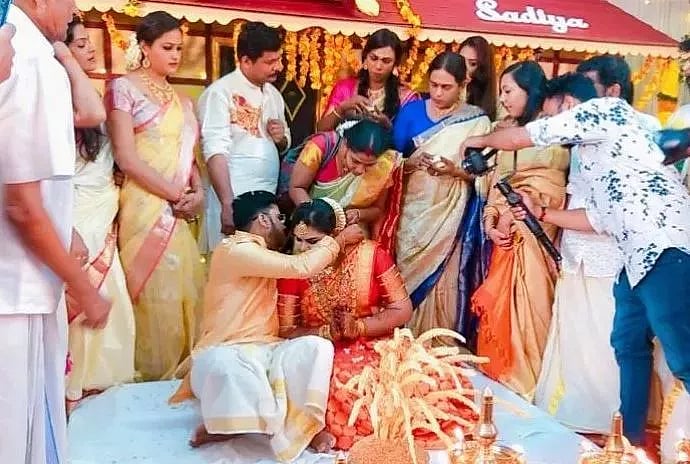 கேரளாவில் திருநங்கைக்கு திருமணம் - சிறப்பு திருமண சட்டத்திற்கு குவியும் பாராட்டு!