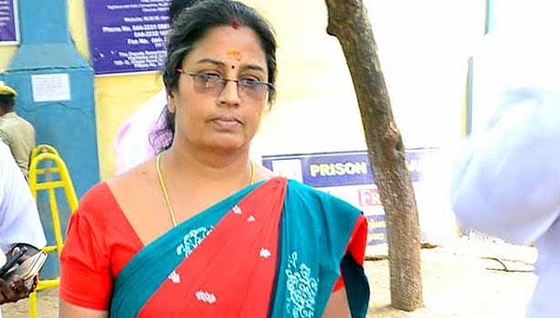 “அமைச்சர் தொடர்ந்து மிரட்டி வருவதால் நிர்மலா தேவி வழக்கு நேர்மையாக நடக்காது” - வழக்கறிஞர் விலகல்!