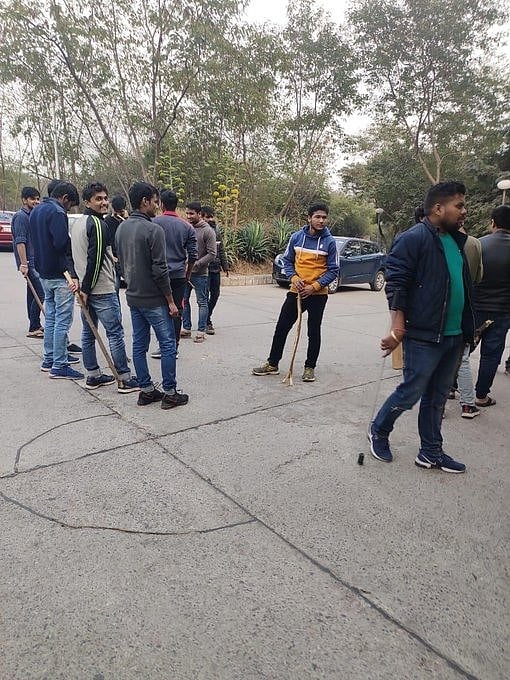 “ஏ.பி.வி.பி., வன்முறைக்கு  உடந்தையாக இருந்த துணைவேந்தர்” - ஜே.என்.யூ  மாணவர் சங்கம் அதிர்ச்சித் தகவல்!