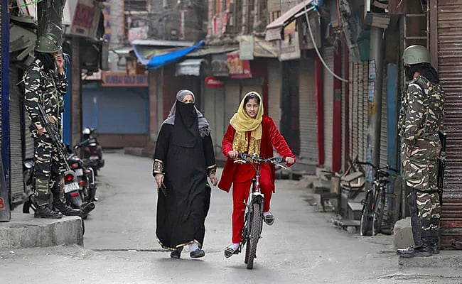 ”CAA பாகுபாடுமிக்கது : மக்களின் போராட்டங்களை உன்னிப்பாக கவனிக்கிறோம்” : அமெரிக்க செயலர் எச்சரிக்கை!