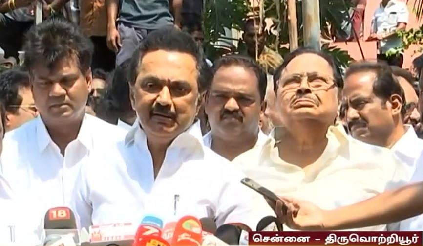 “கையைப் பற்றிக்கொண்டு கழகப் பாடல் பாடினார்” - மறைந்த கே.பி.பி.சாமி குறித்து மு.க.ஸ்டாலின் உருக்கம்!