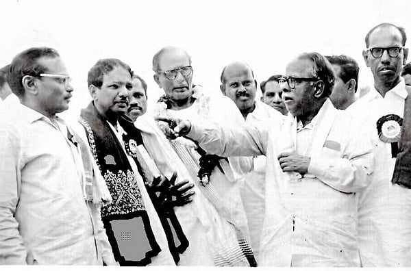 பிப்ரவரி - 21 : ‘உலக தாய்மொழி நாள்’ - ஏன் இந்நாளைக் கொண்டாட வேண்டும்?