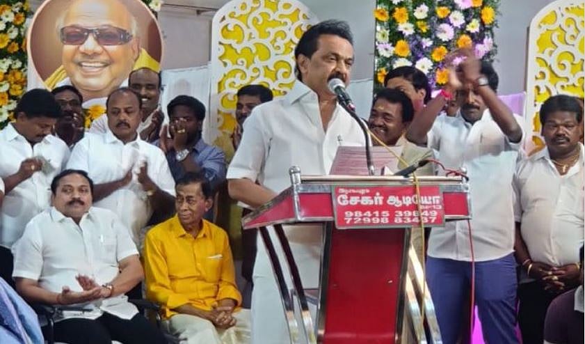 "கேட்டை திறந்து பேட்டி கொடுத்துவிட்டு படப்பிடிப்புக்கு சென்றுவிட்டால் முக்கிய செய்தியா?” : மு.க.ஸ்டாலின்
