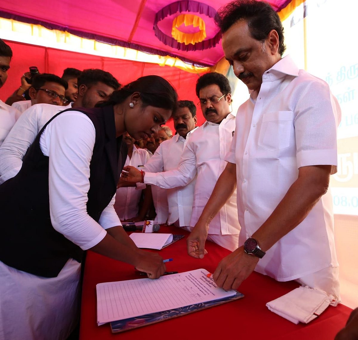 “CAA-வுக்கு எதிராக 2 கோடிக்கும் அதிகமானோர் கையெழுத்திட்டுள்ளனர்” : மு.க.ஸ்டாலின் பேச்சு!