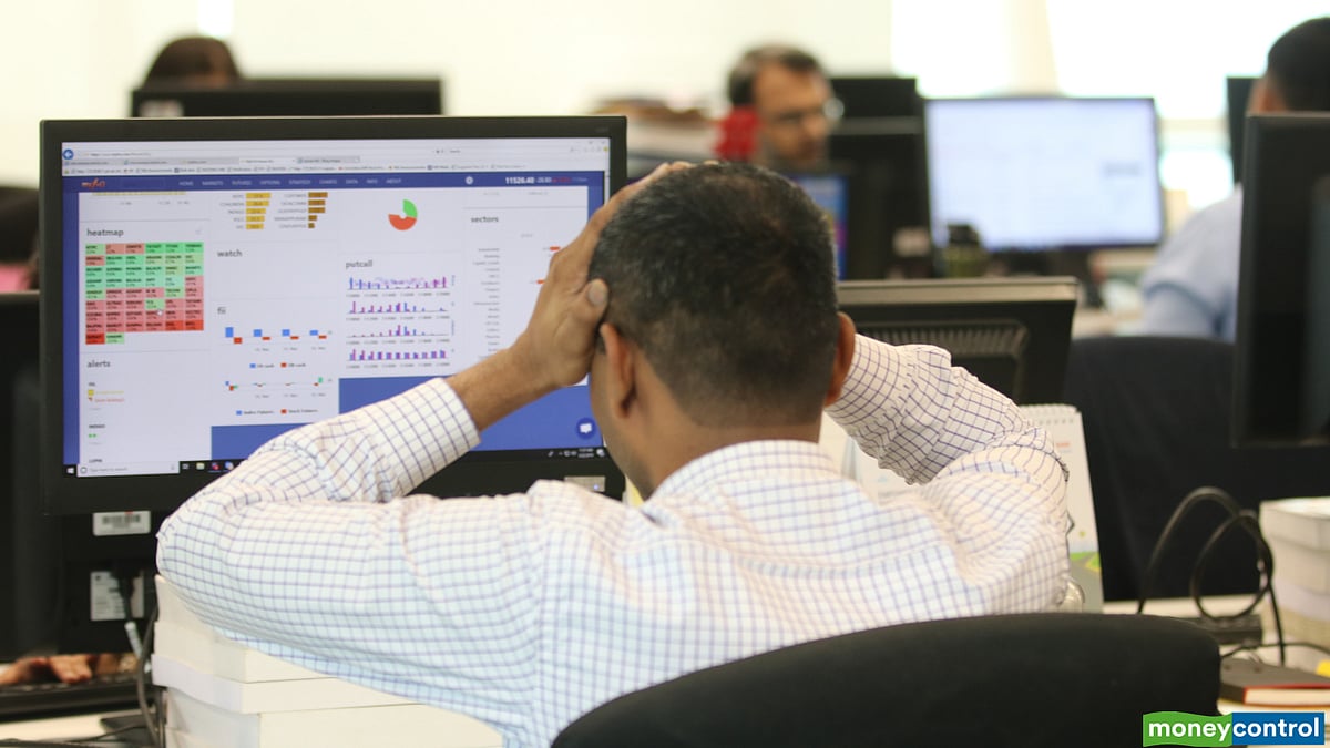 இதுதான் மோடி அரசின் பட்ஜெட் சாதனையா ? : ஒரே நாளில் ரூபாய் 3.6 லட்சம் கோடியை இழந்த முதலீட்டாளர்கள்!