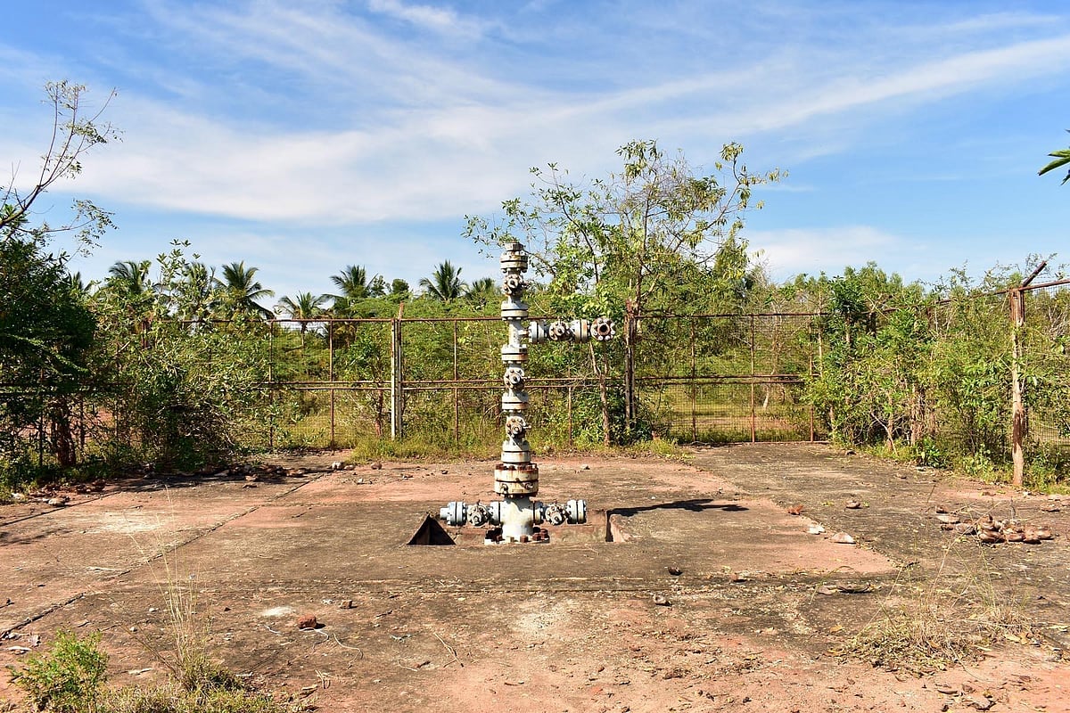 டெல்டா மக்களின் பாராட்டுக்கு உரியவரா எடப்பாடி பழனிசாமி? - விவசாயிகளை வஞ்சித்த அ.தி.மு.க அரசு!