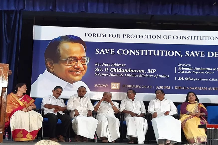 19 லட்சம் பேரை வெளியேற்ற முடியாது; சந்தேகம் இருந்தால் டிரம்பைக் கேளுங்கள் : மோடிக்கு ப.சிதம்பரம் அறிவுரை!