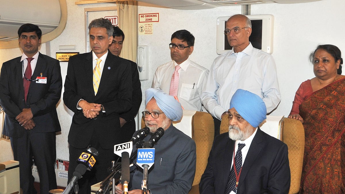 “தவறை முதலில் ஒப்புக்கொள்ளுங்கள்” : பொருளாதார சரிவை மூடிமறைக்கும் மோடி அரசுக்கு மன்மோகன் சிங் அட்வைஸ்!