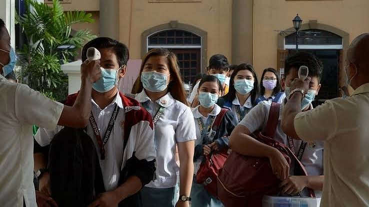 கொரோனா எதிரொலி : சீனாவிலிருந்து  வரும் வெளிநாட்டினருக்கு அனுமதியில்லை - மத்திய அரசு அறிவிப்பு!